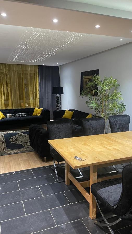 Charme Et Confort Mulhouse Exterior foto
