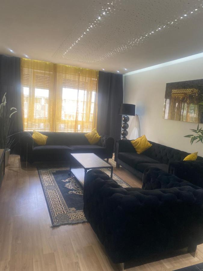 Charme Et Confort Mulhouse Exterior foto